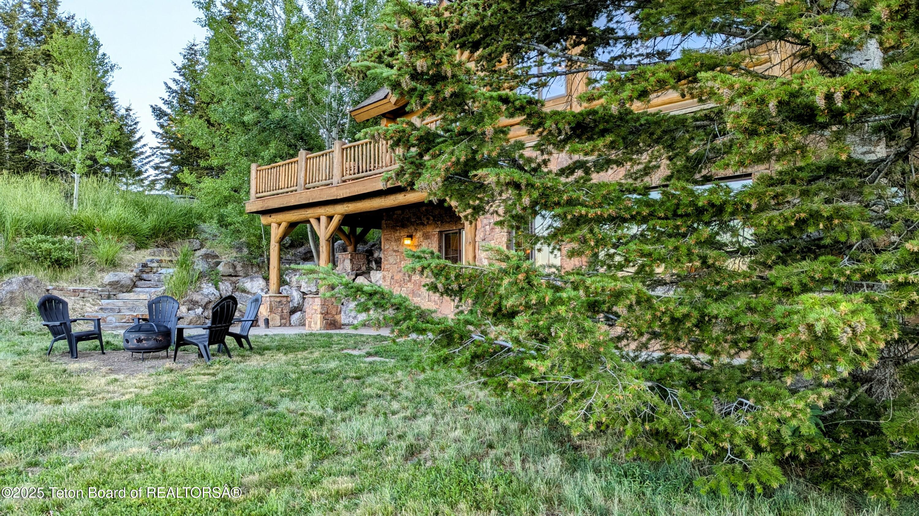 8157 RIPPLINGER Road