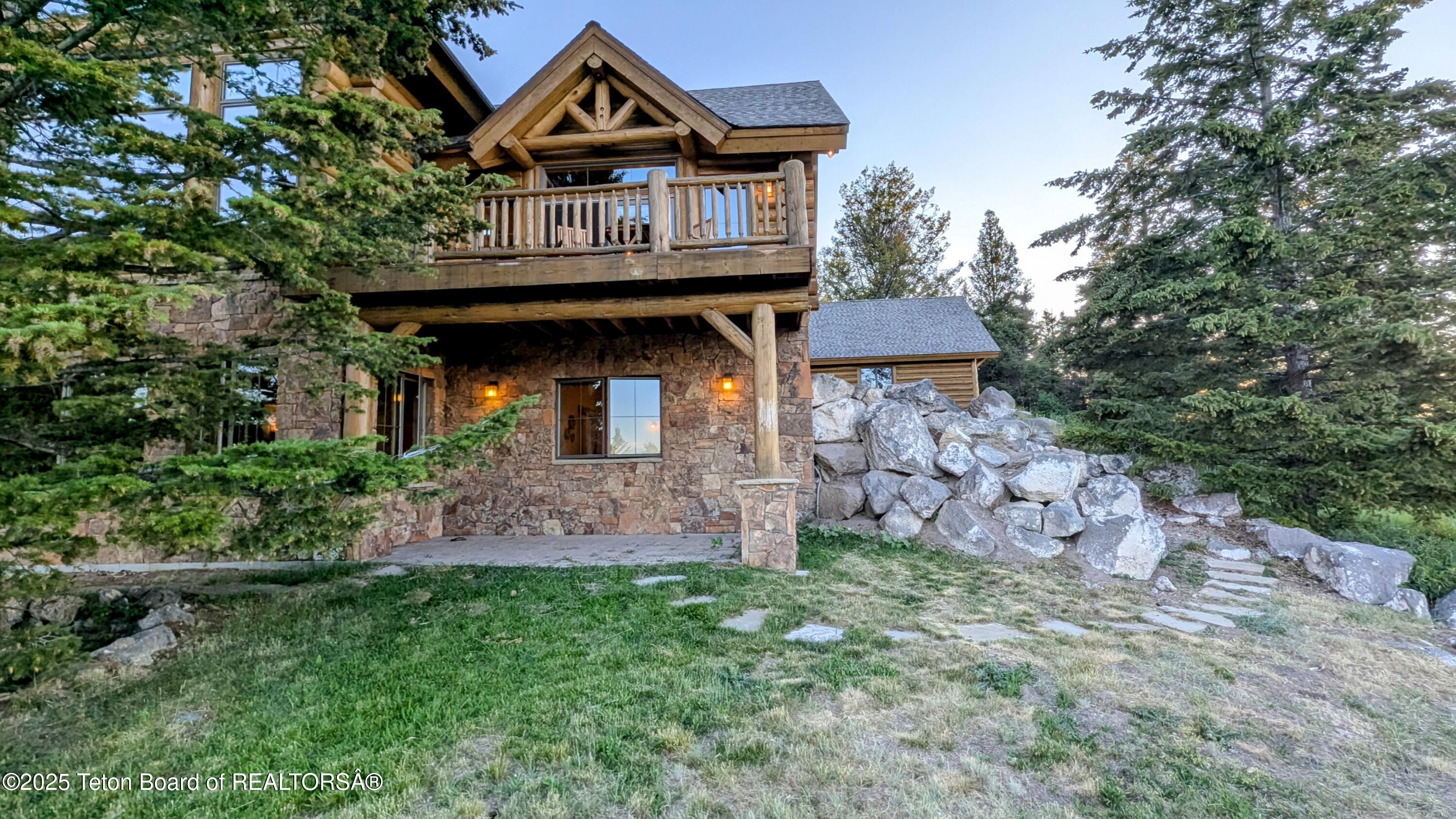 8157 RIPPLINGER Road