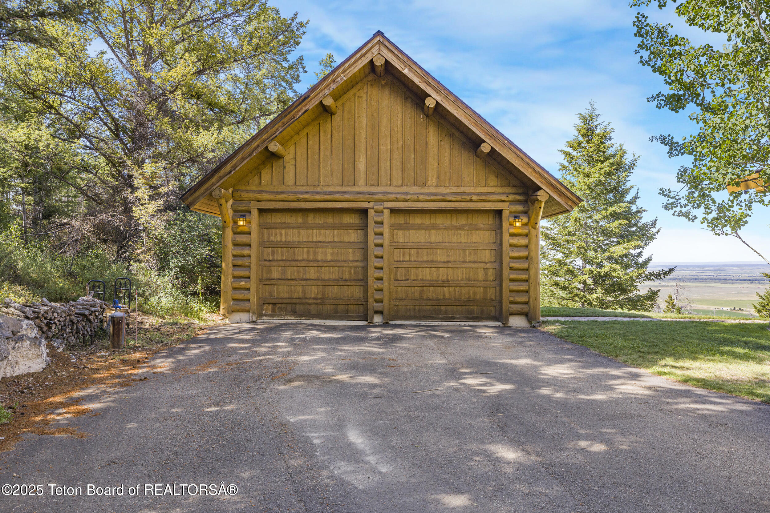 8157 RIPPLINGER Road
