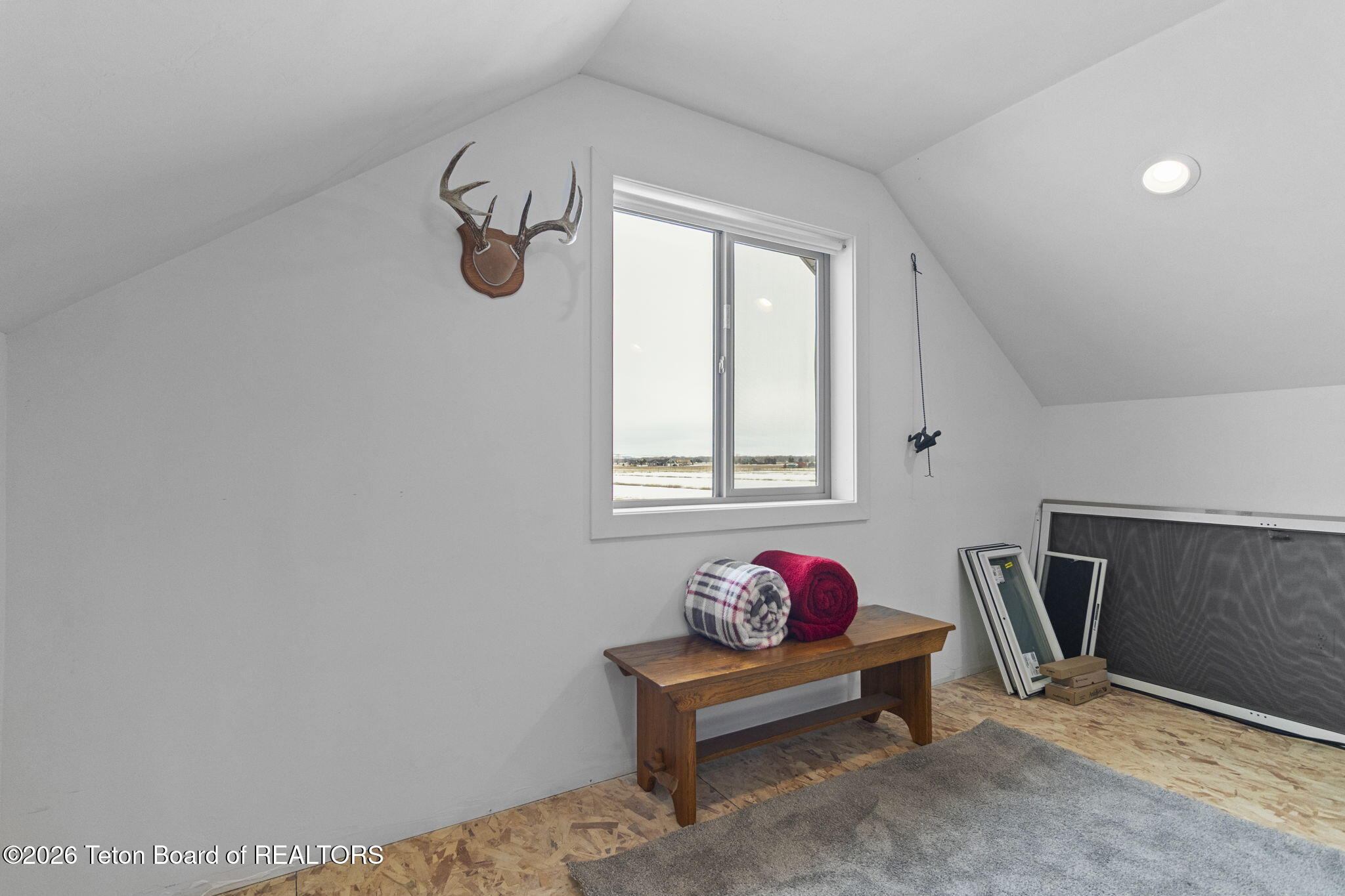 4433 LOS PINOS Drive