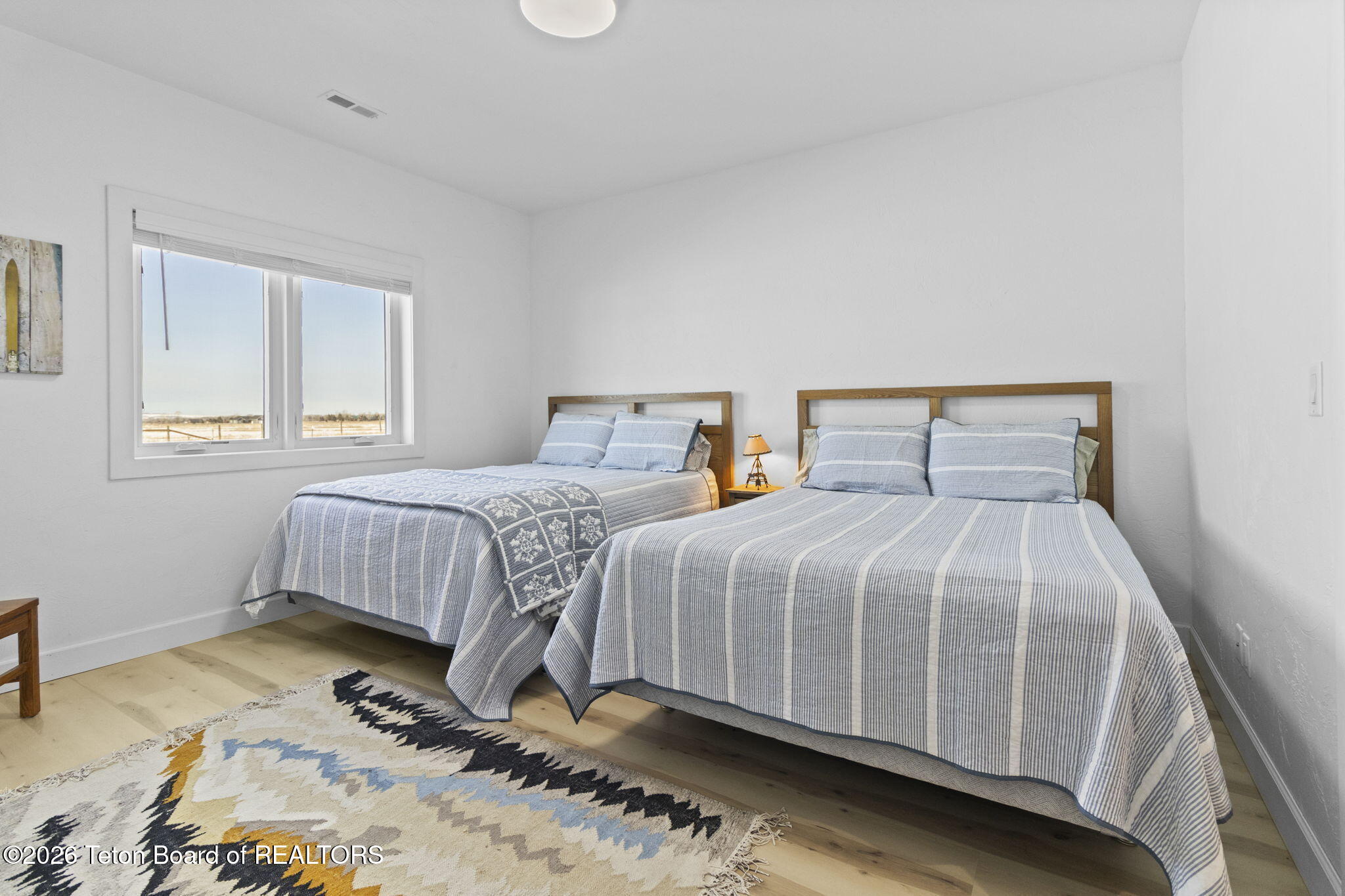 4433 LOS PINOS Drive