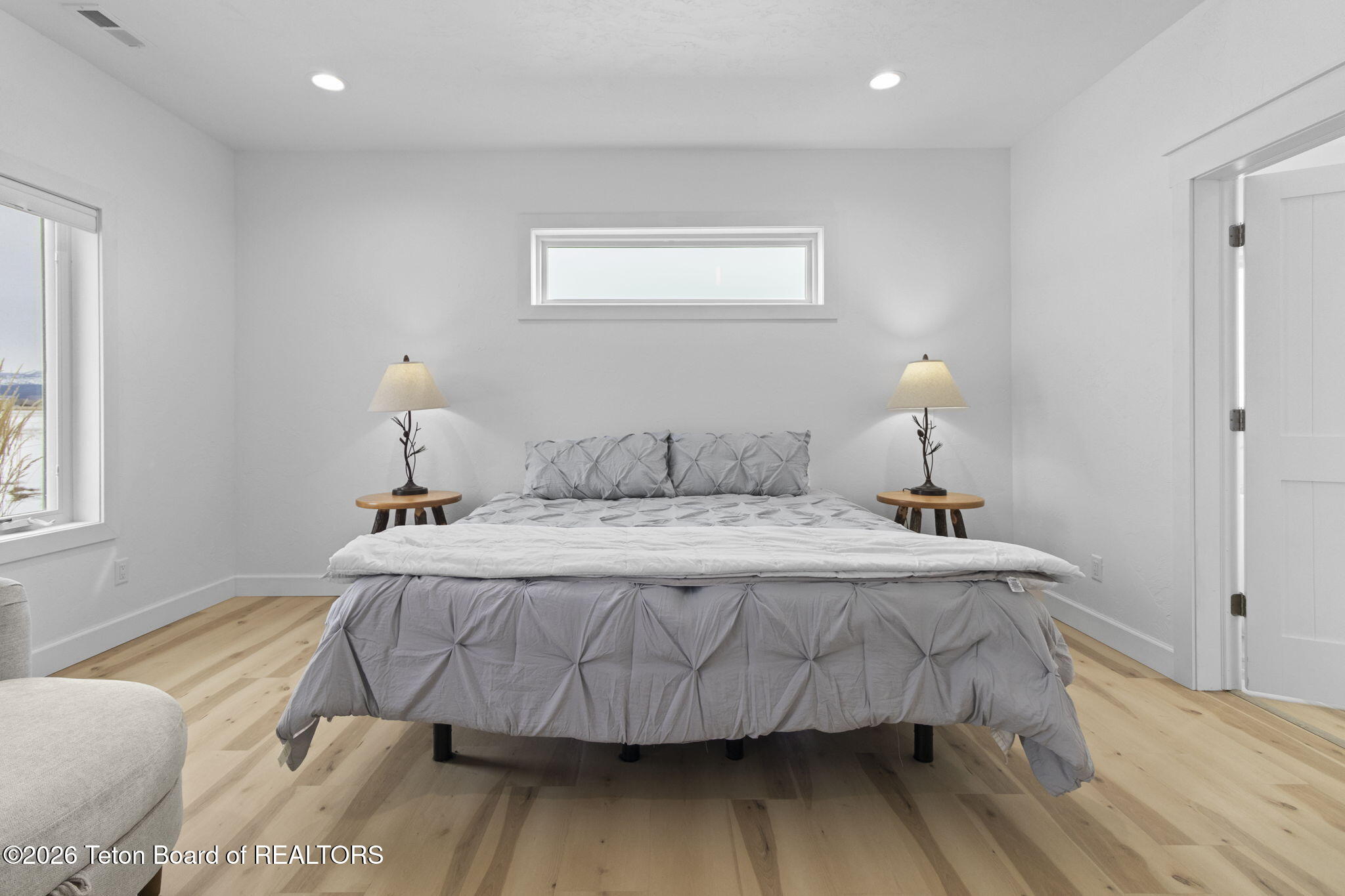 4433 LOS PINOS Drive