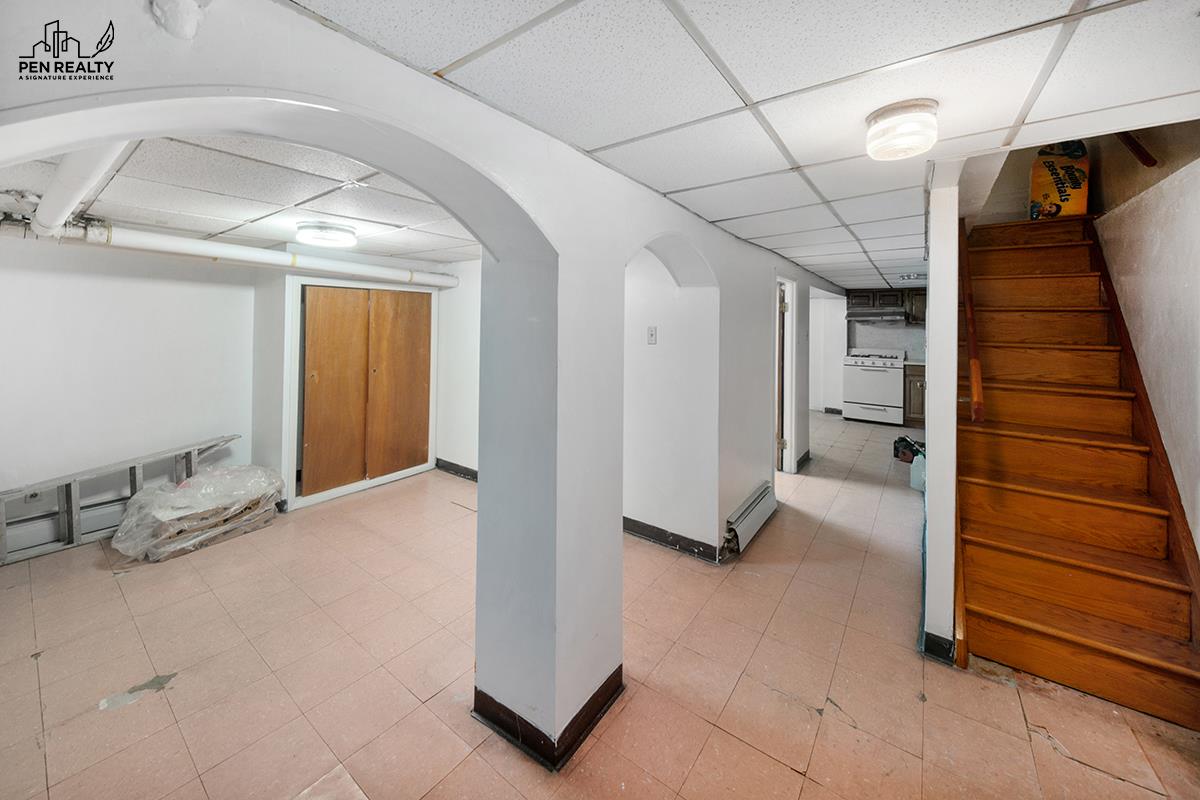 335 Bay Ridge Parkway