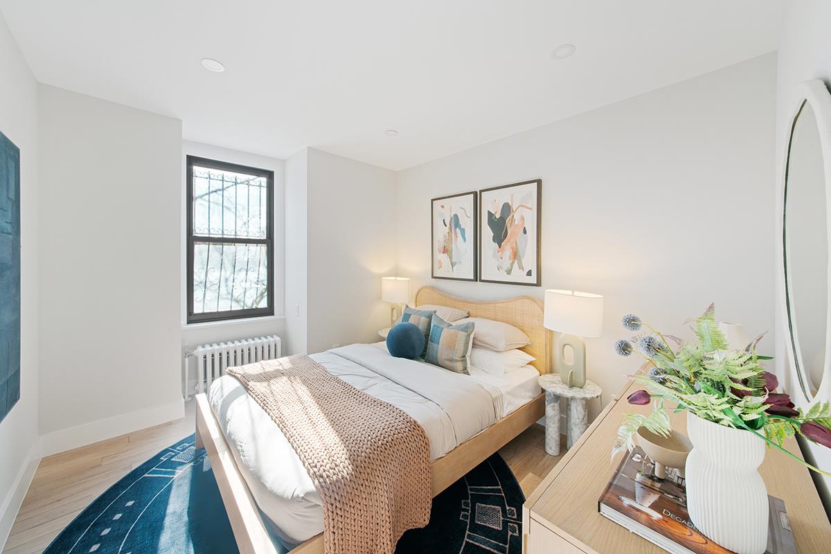 9 Prospect Park W 1A