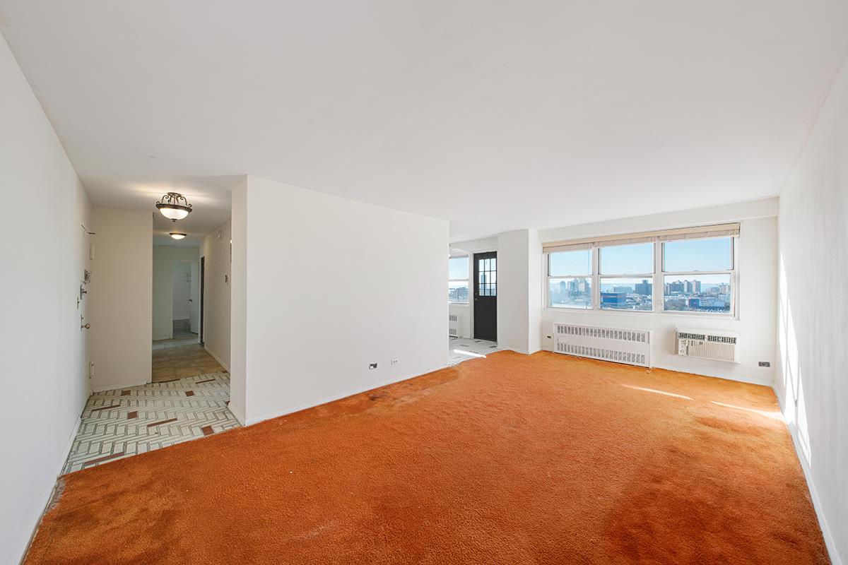 2475 W 16th Street 18G