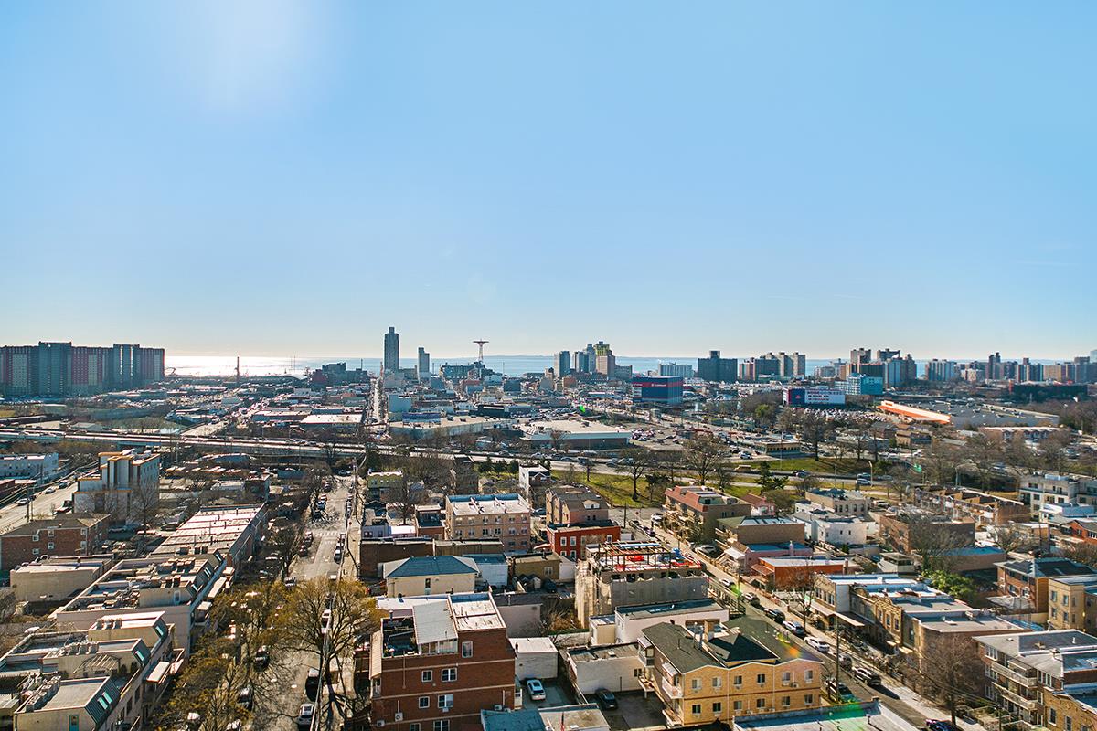 2475 W 16th Street 18G