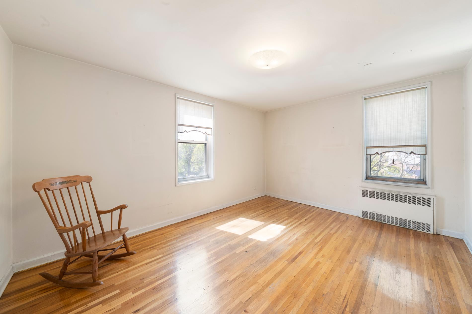 221 McDonald Avenue 4-N