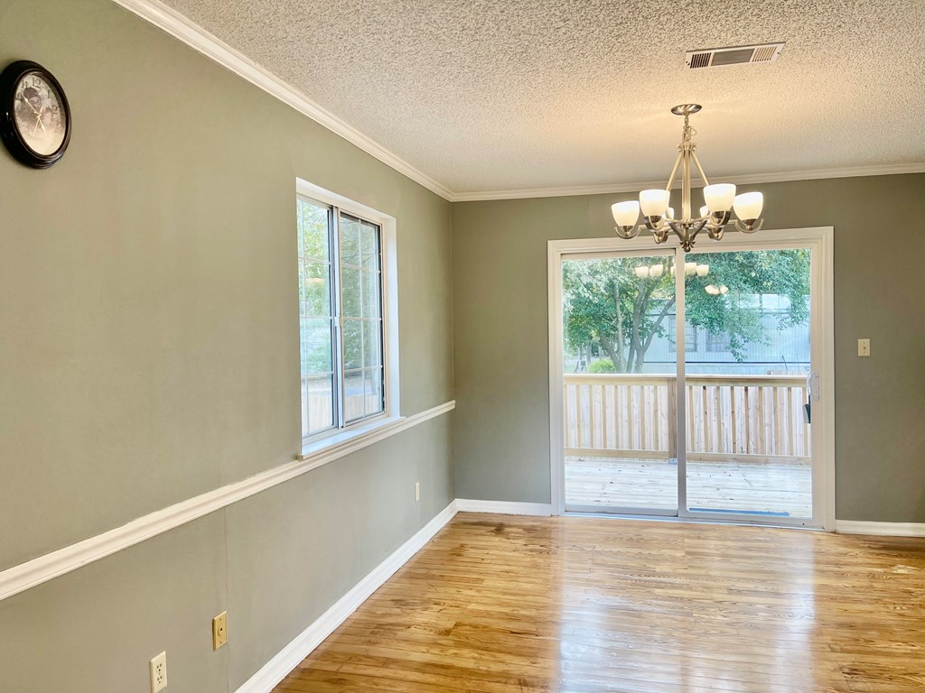119 Bryant Rd