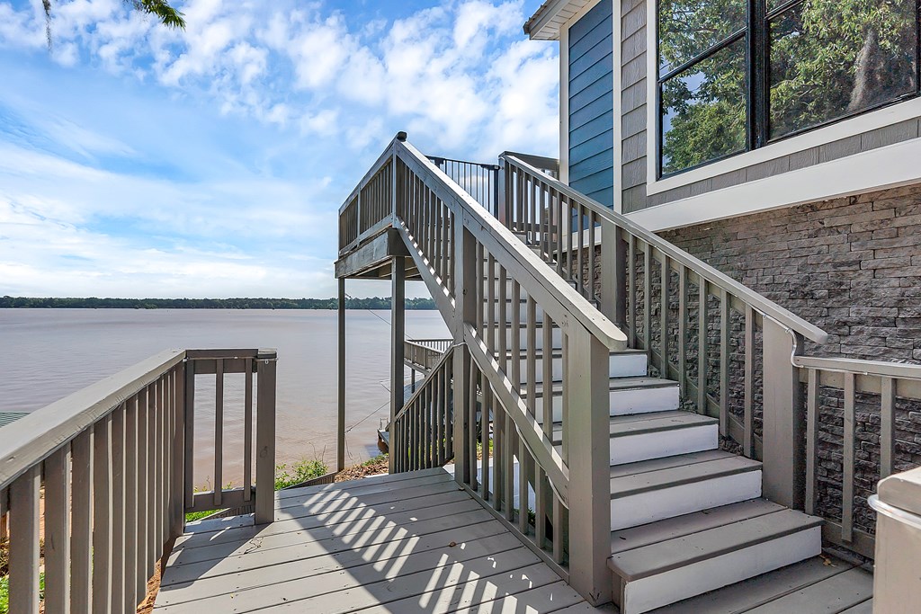 252 N Spring Creek Circle
