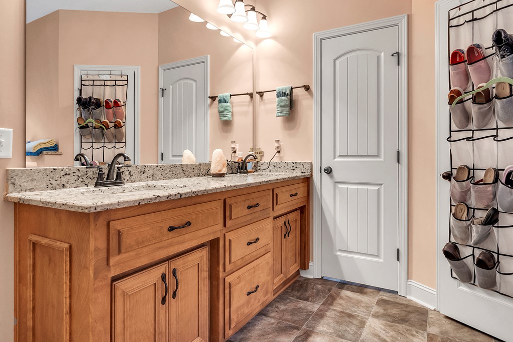 299 N Spring Creek Cir