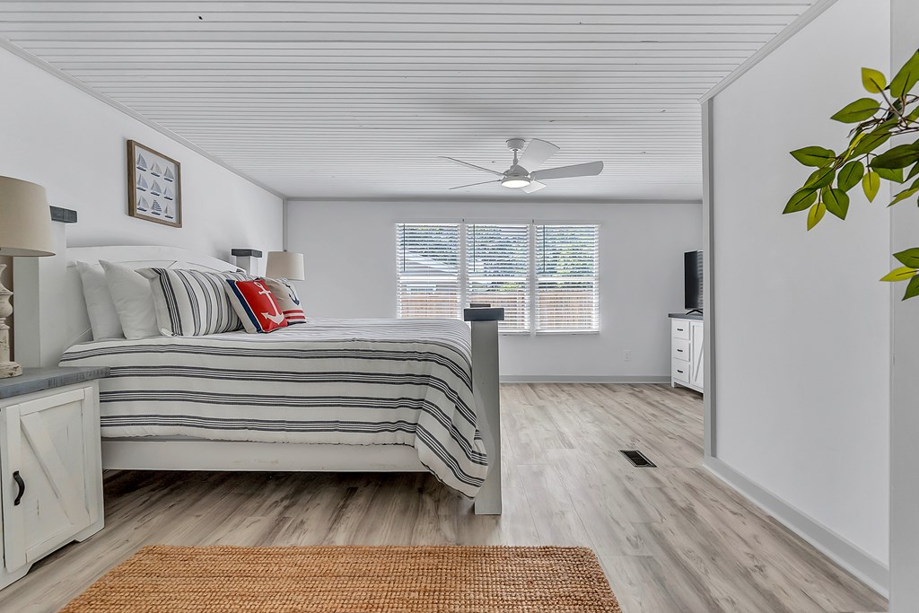 252 N Spring Creek Circle