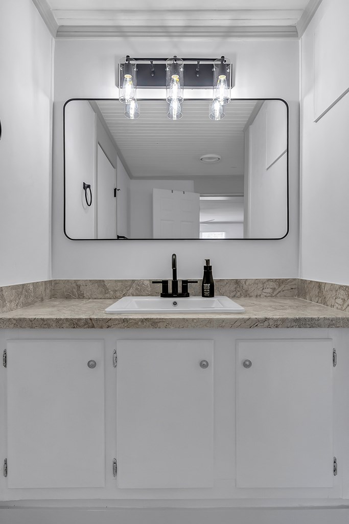 252 N Spring Creek Circle