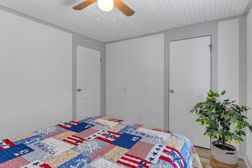 252 N Spring Creek Circle