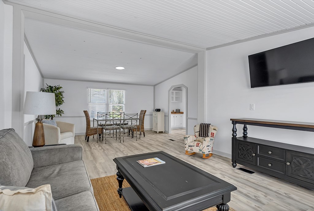 252 N Spring Creek Circle