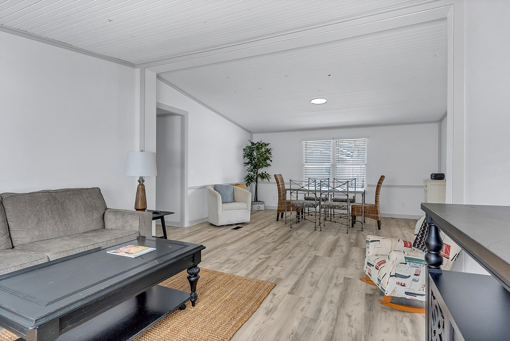 252 N Spring Creek Circle