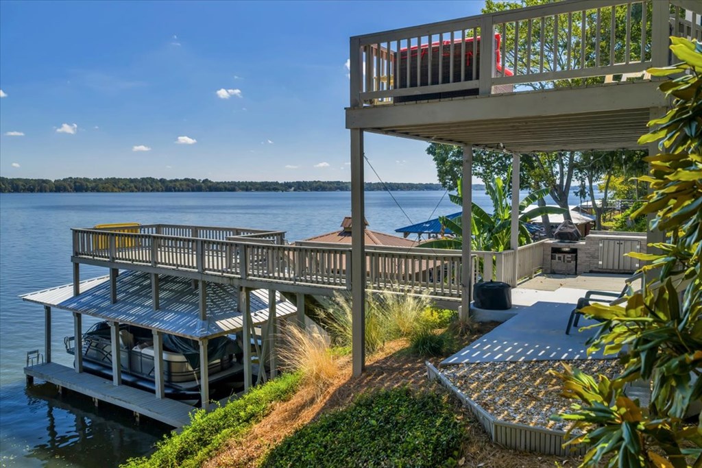 252 N Spring Creek Circle