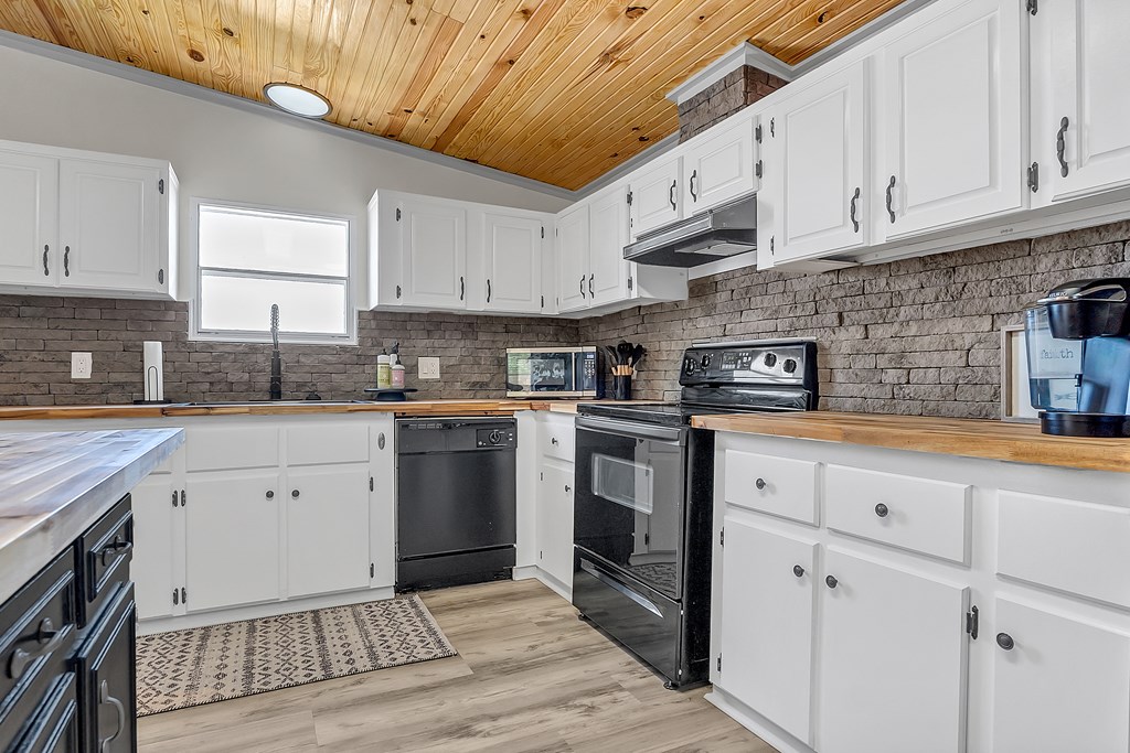 252 N Spring Creek Circle