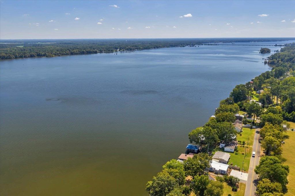 252 N Spring Creek Circle