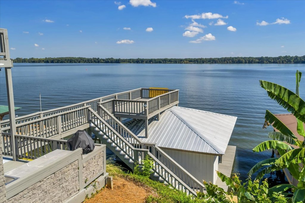 252 N Spring Creek Circle