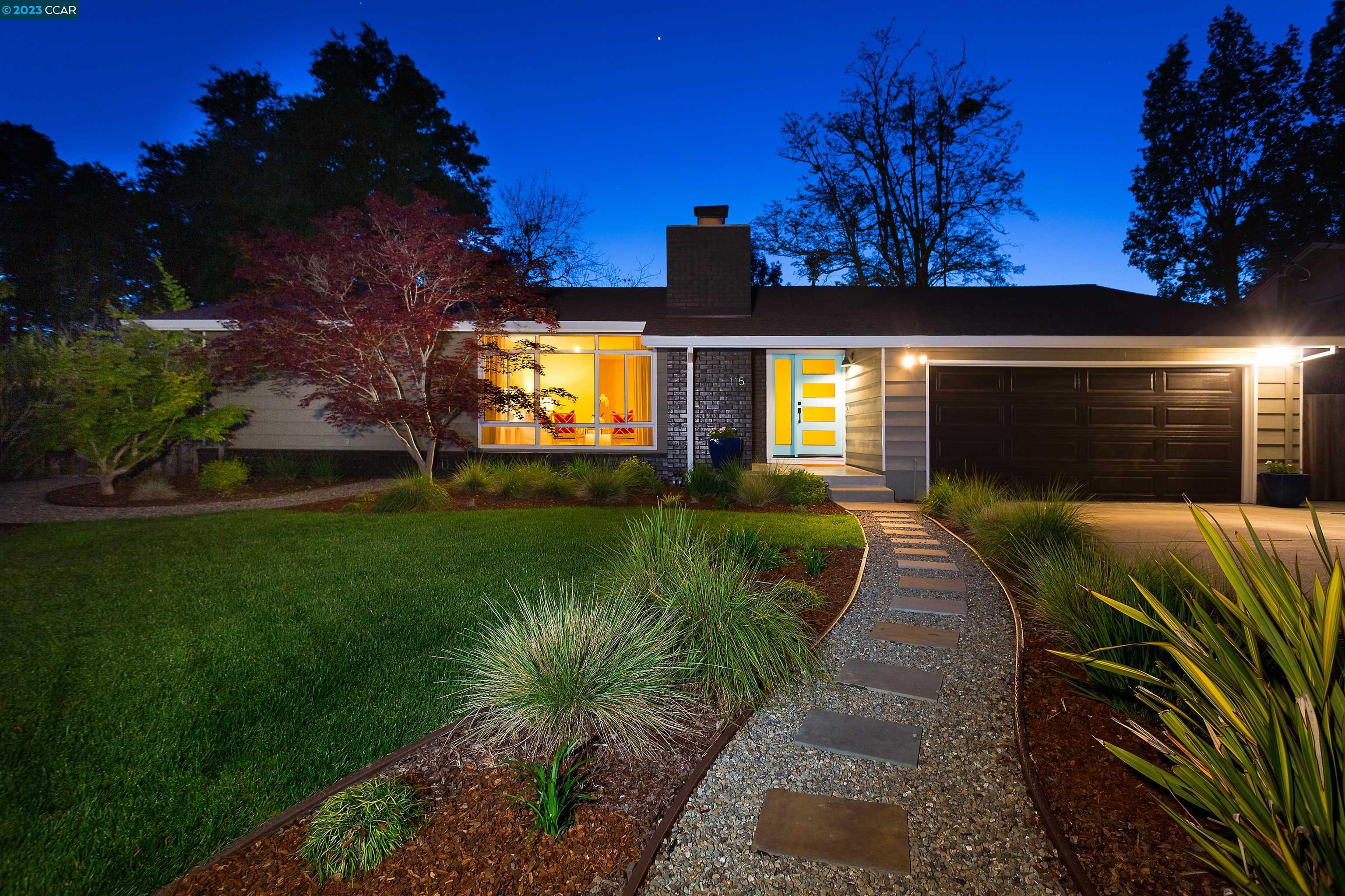 115 Coral Dr