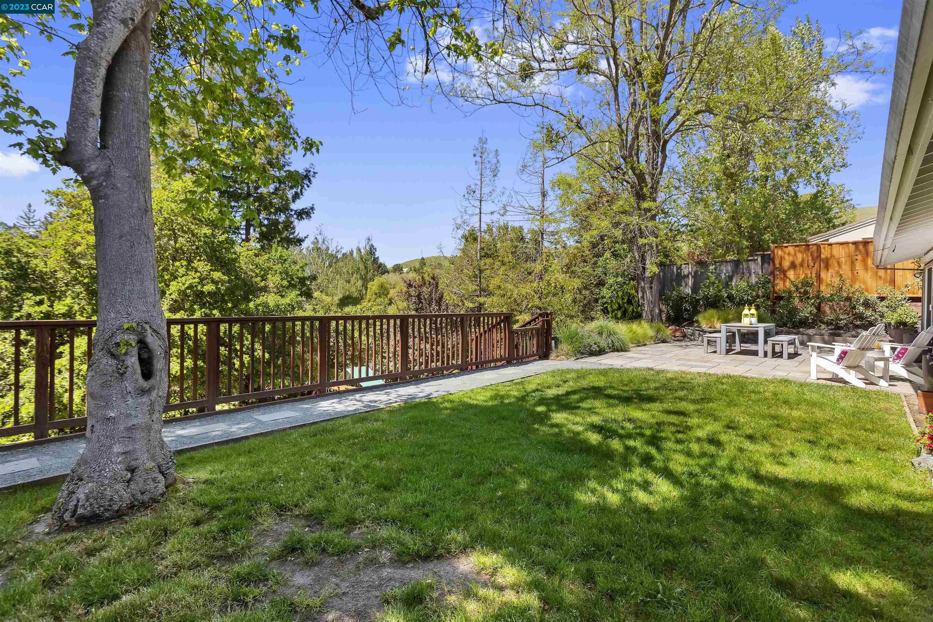 115 Coral Dr