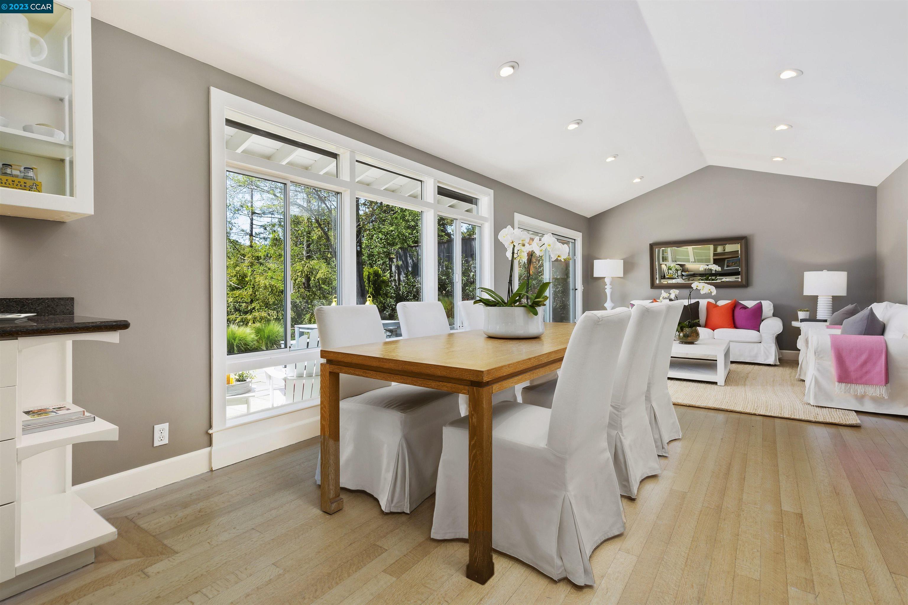115 Coral Dr