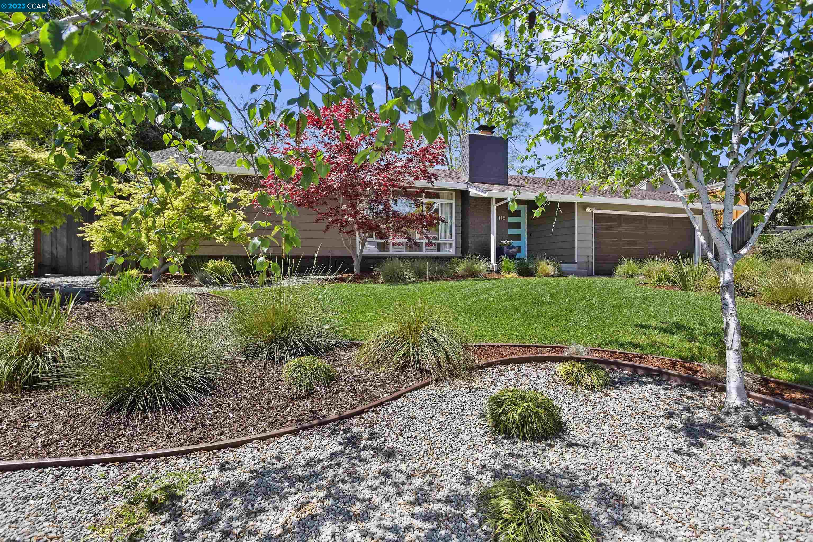 115 Coral Dr