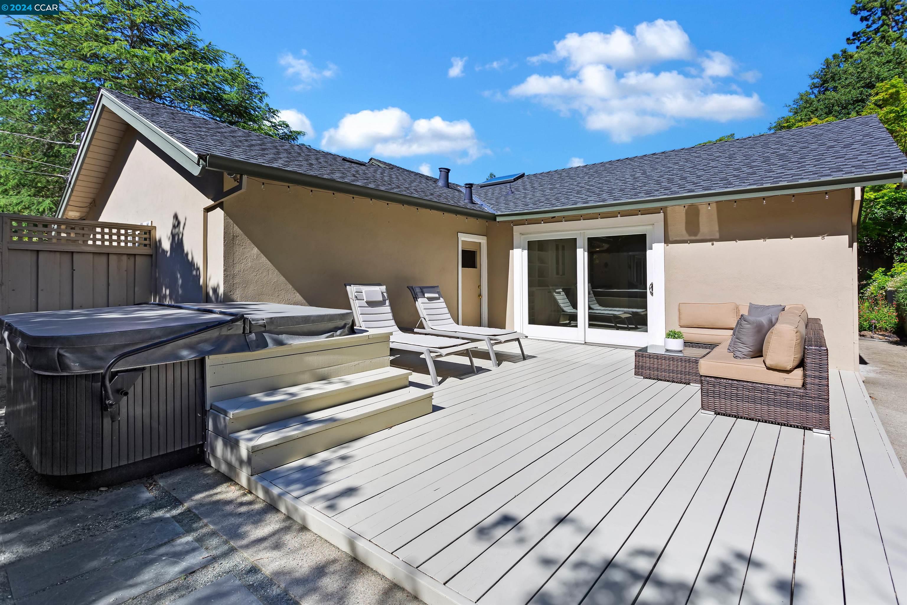237 Rheem Blvd