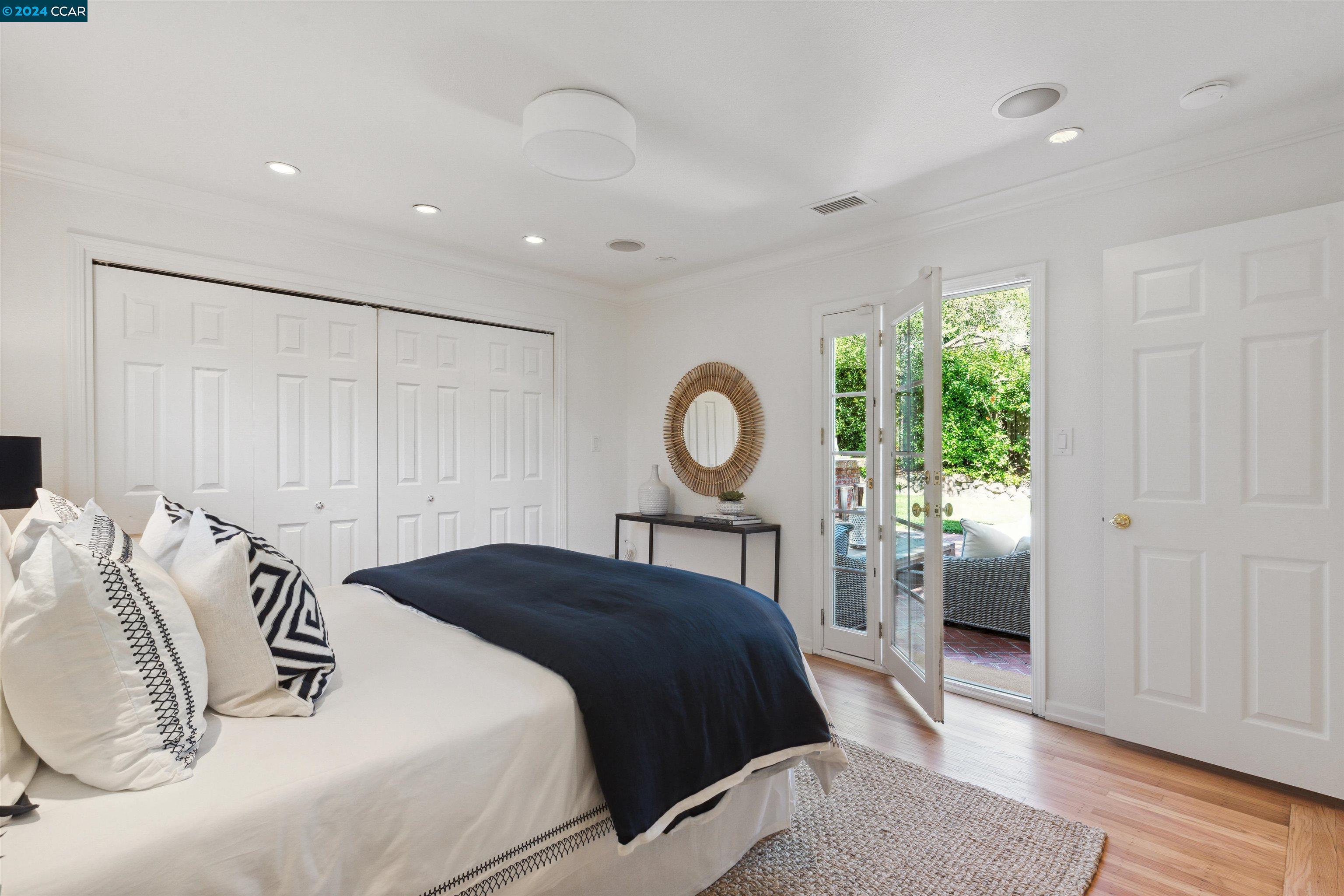 3347 Beechwood Dr