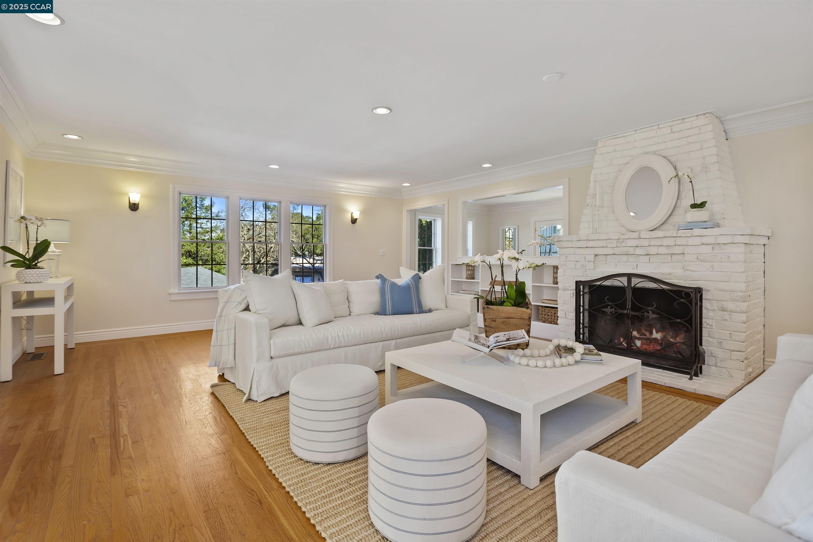 32 Sanborn Rd