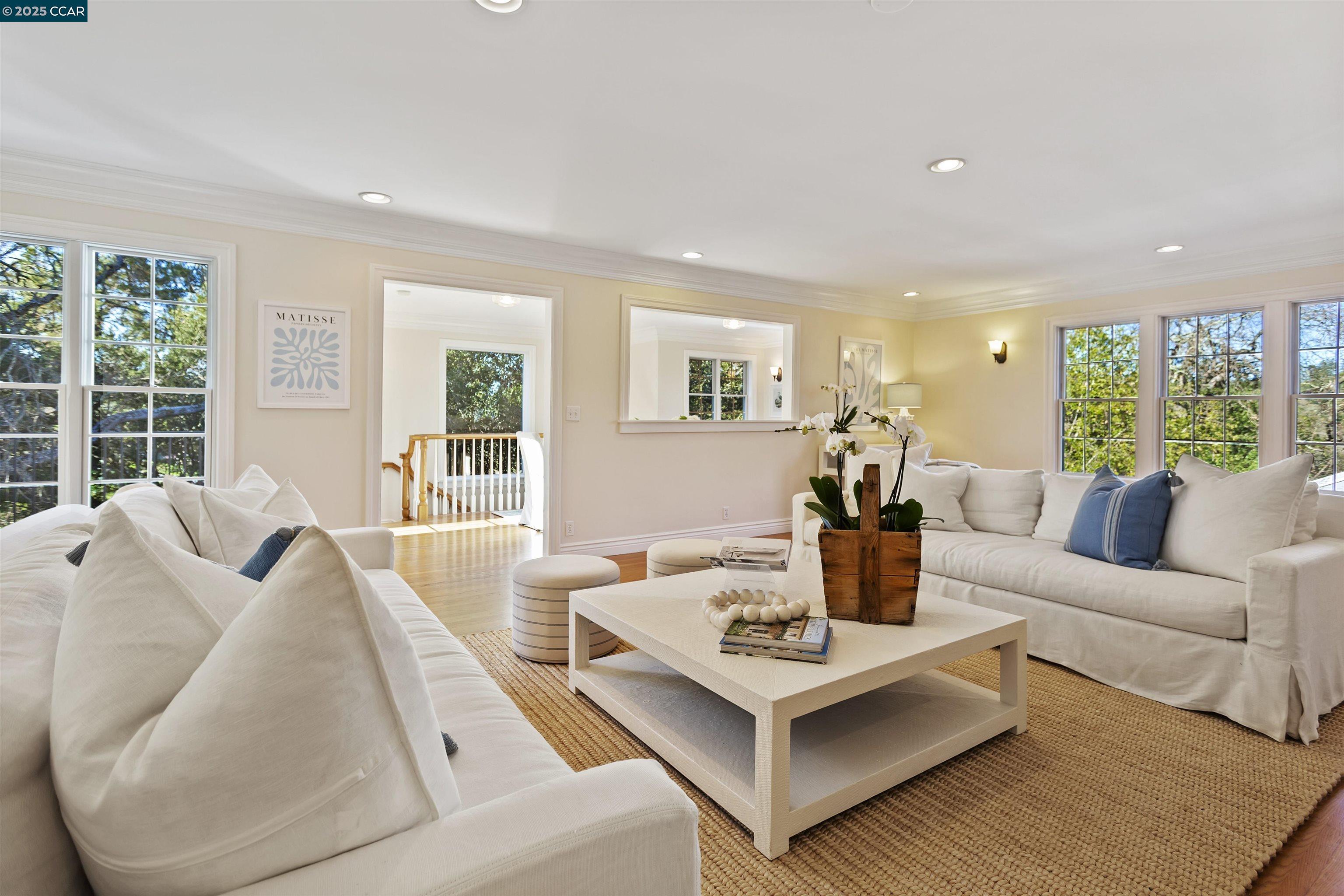 32 Sanborn Rd
