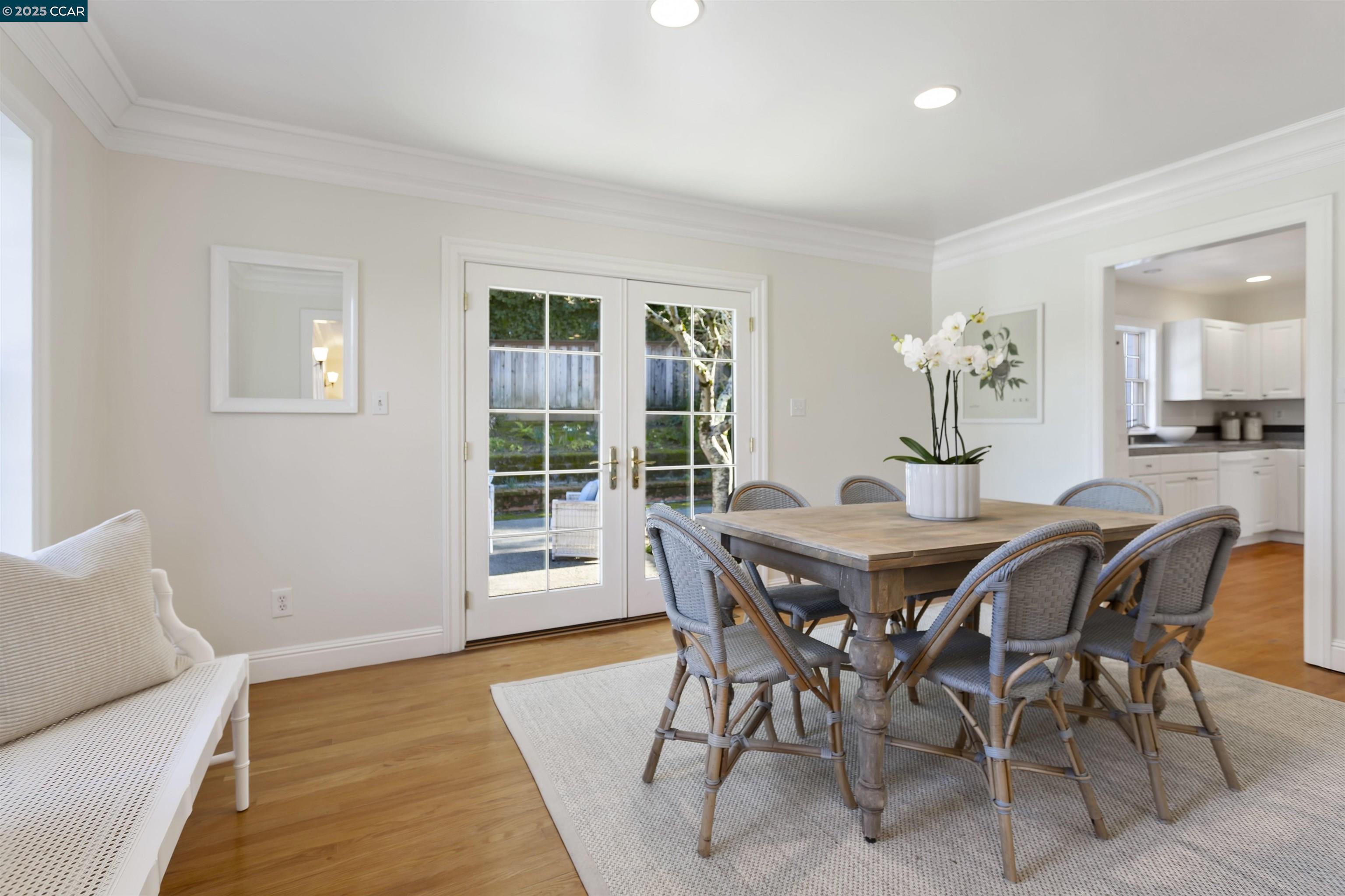 32 Sanborn Rd