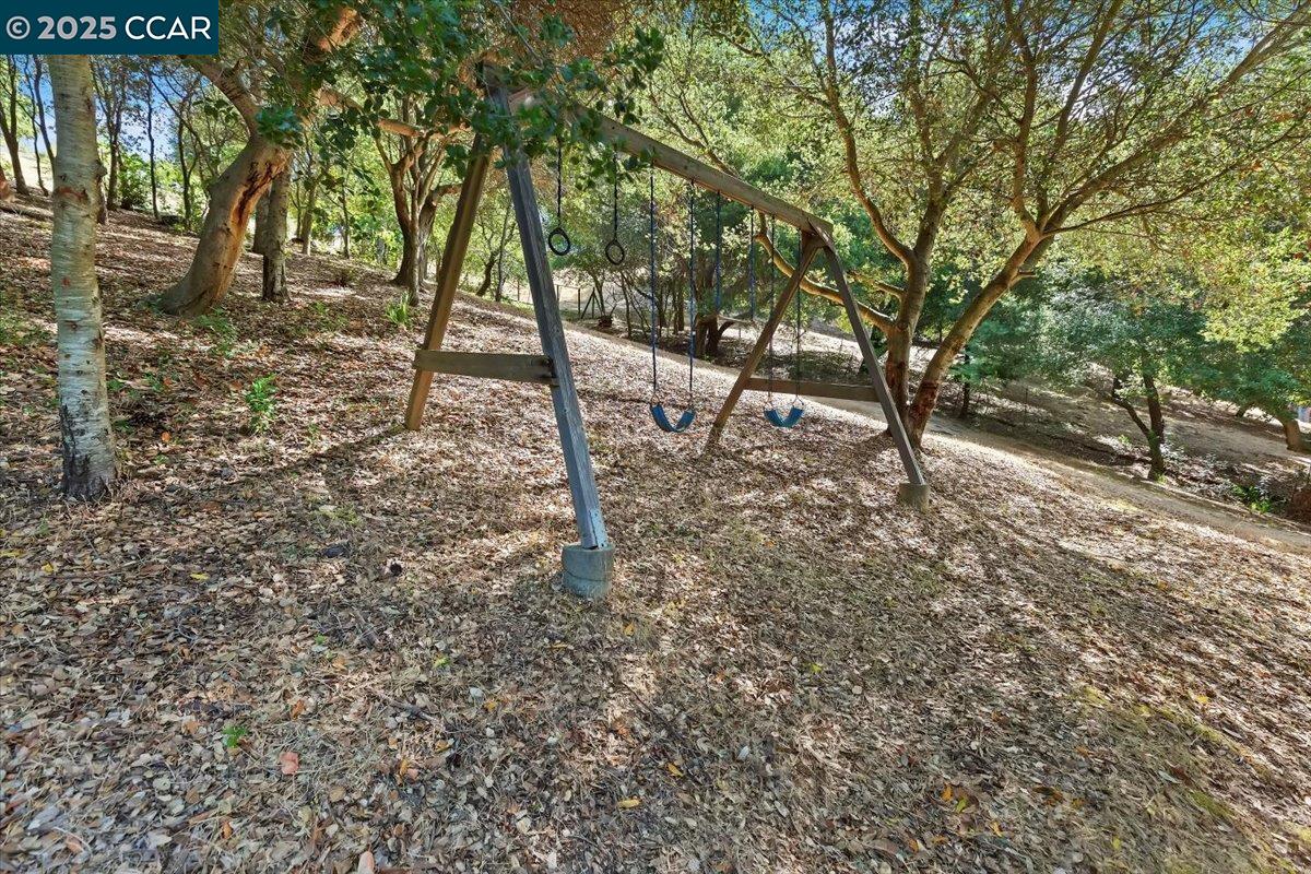 31 Parkway Ct