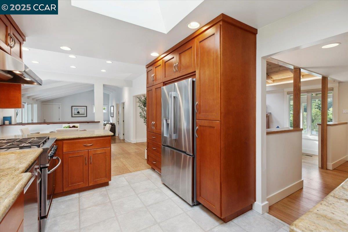 31 Parkway Ct