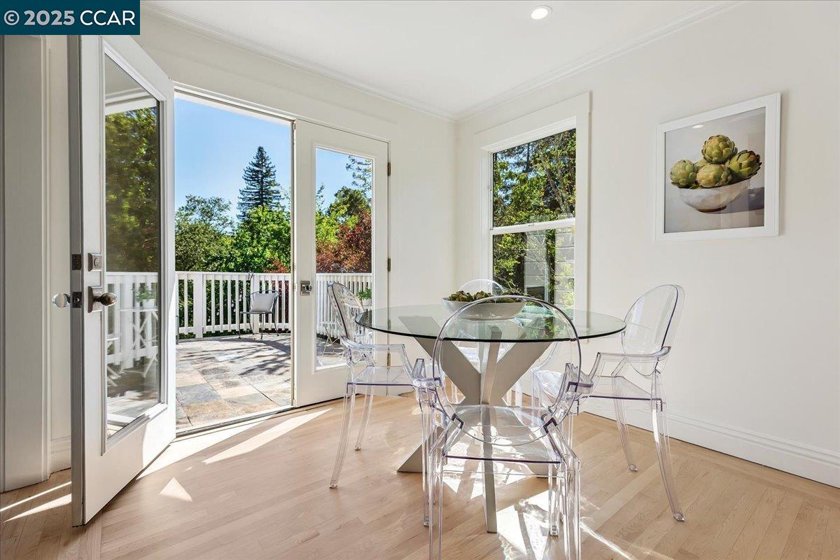121 Meadow View Rd