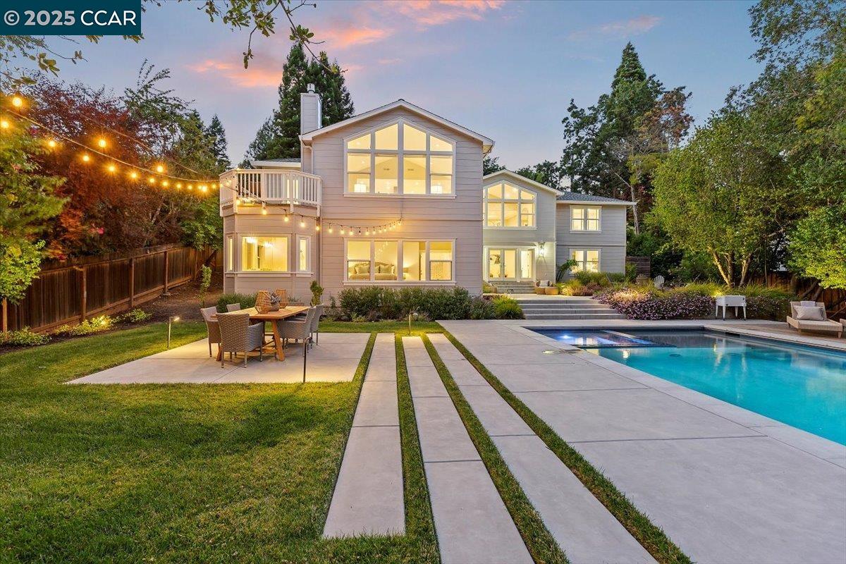 121 Meadow View Rd
