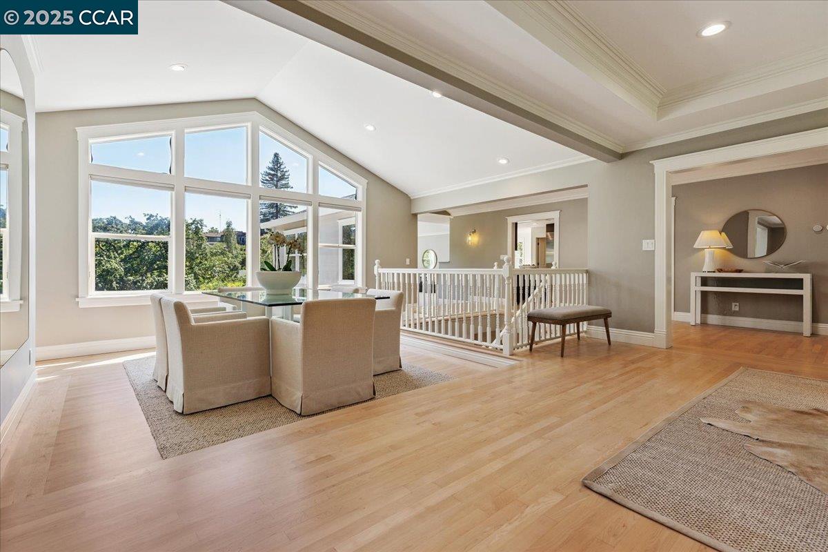 121 Meadow View Rd