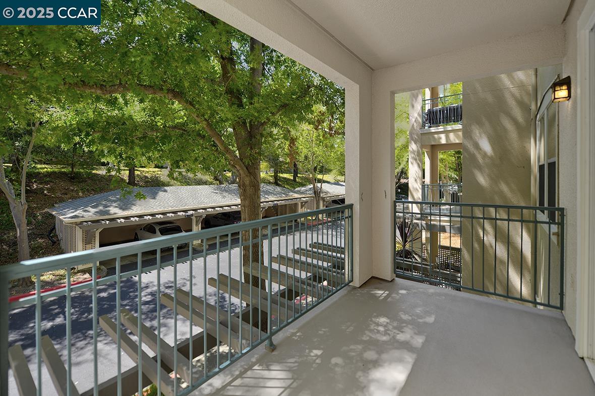 1840 Tice Creek Dr # 2206