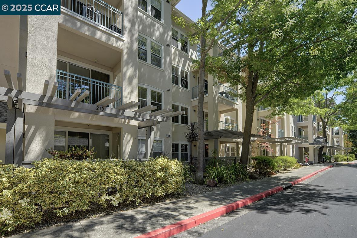 1840 Tice Creek Dr # 2206