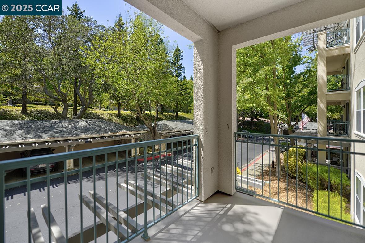 1840 Tice Creek Dr # 2206