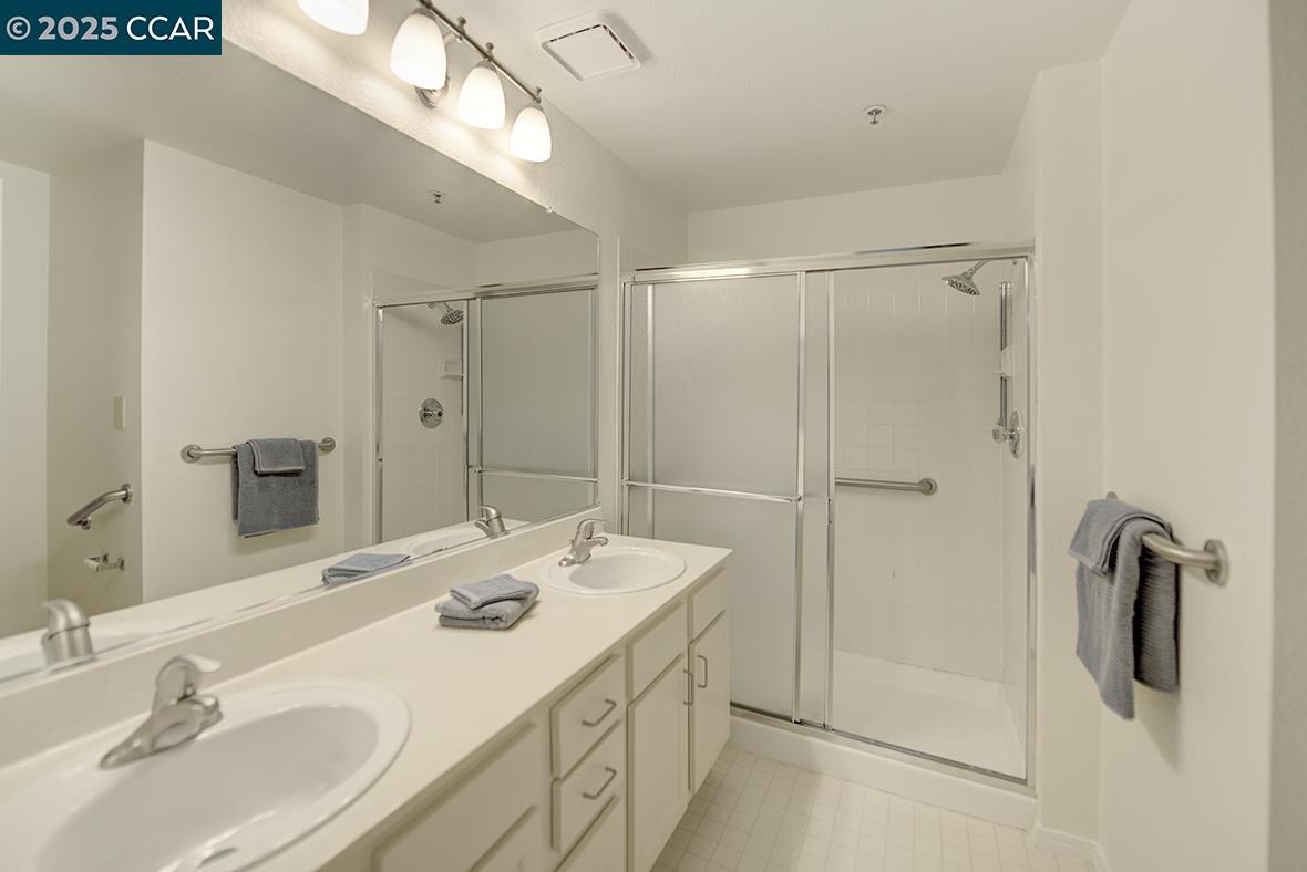 1840 Tice Creek Dr # 2206
