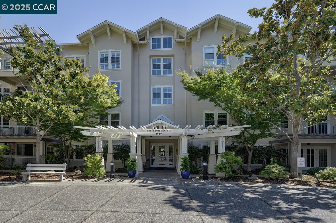 1840 Tice Creek Dr # 2206