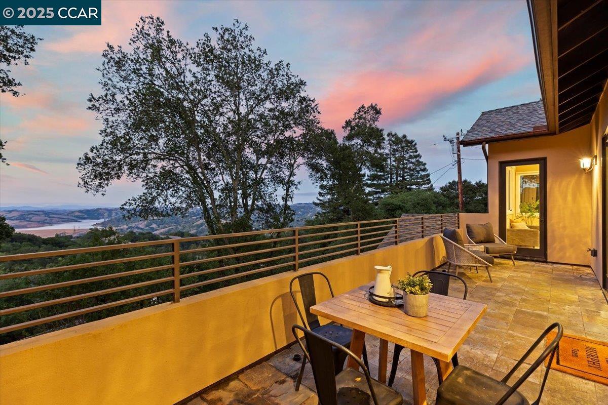 28 Vista Del Orinda, Orinda