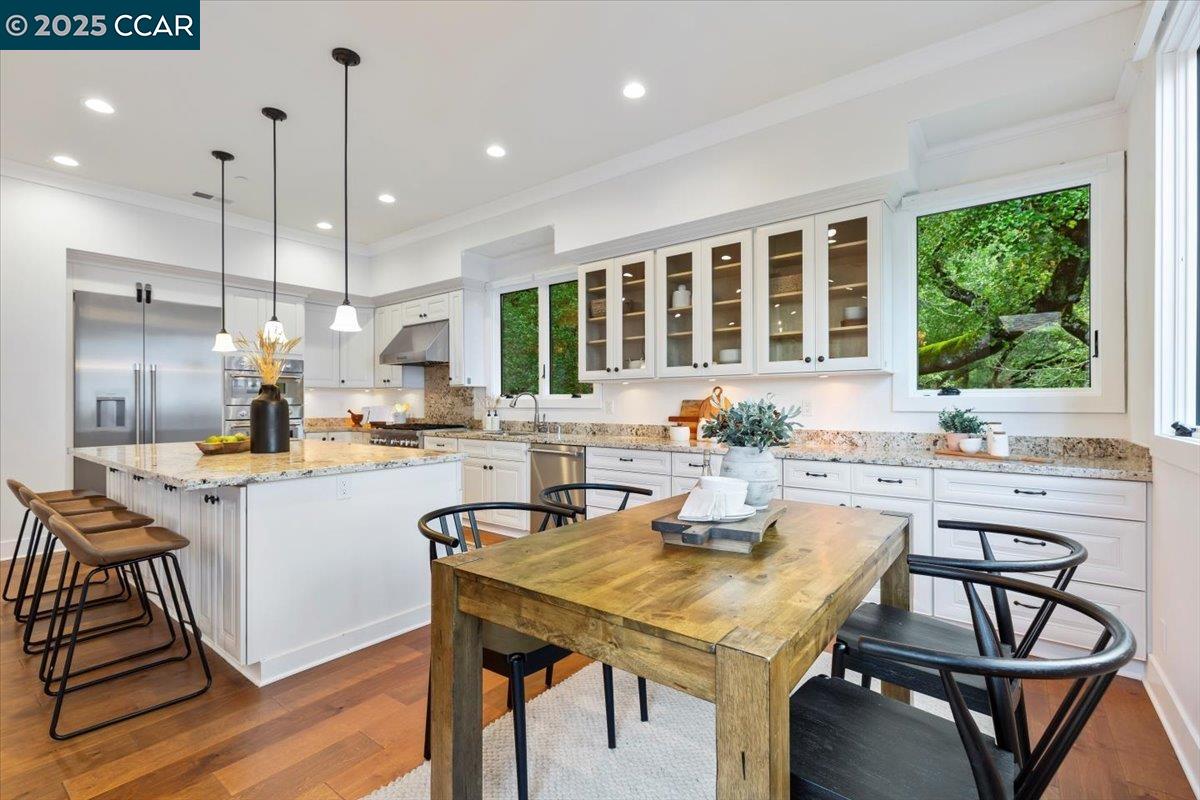 28 Vista Del Orinda, Orinda