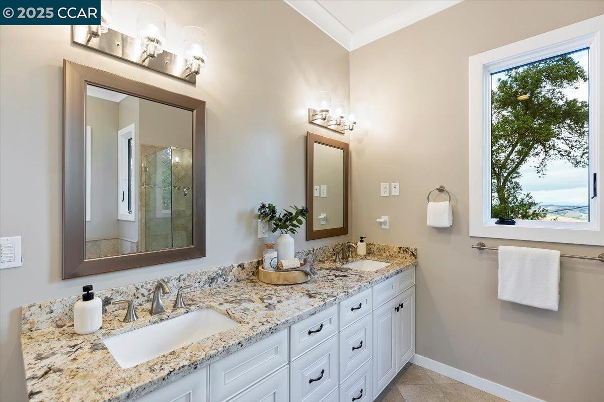 28 Vista Del Orinda, Orinda