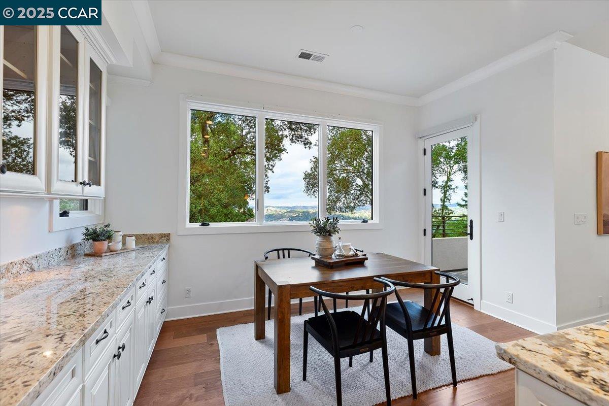 28 Vista Del Orinda, Orinda