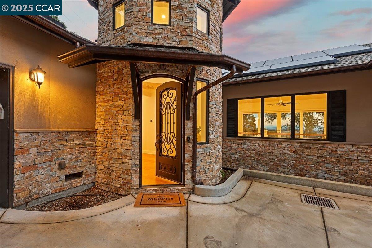 28 Vista Del Orinda, Orinda