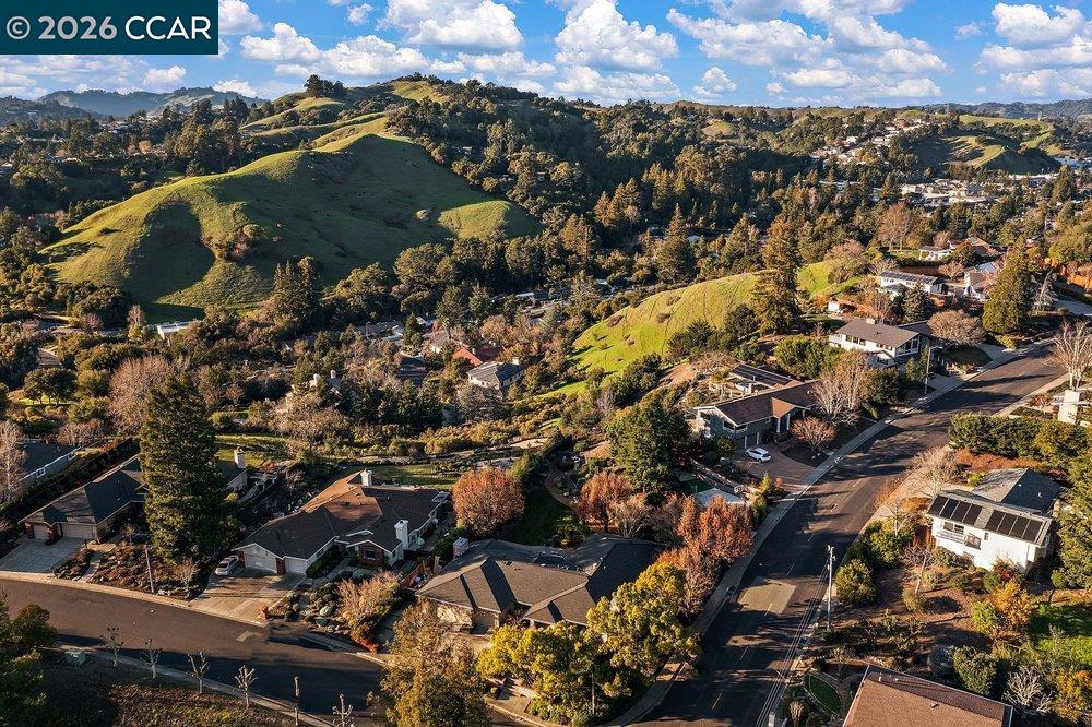 2 Willow Springs Lane