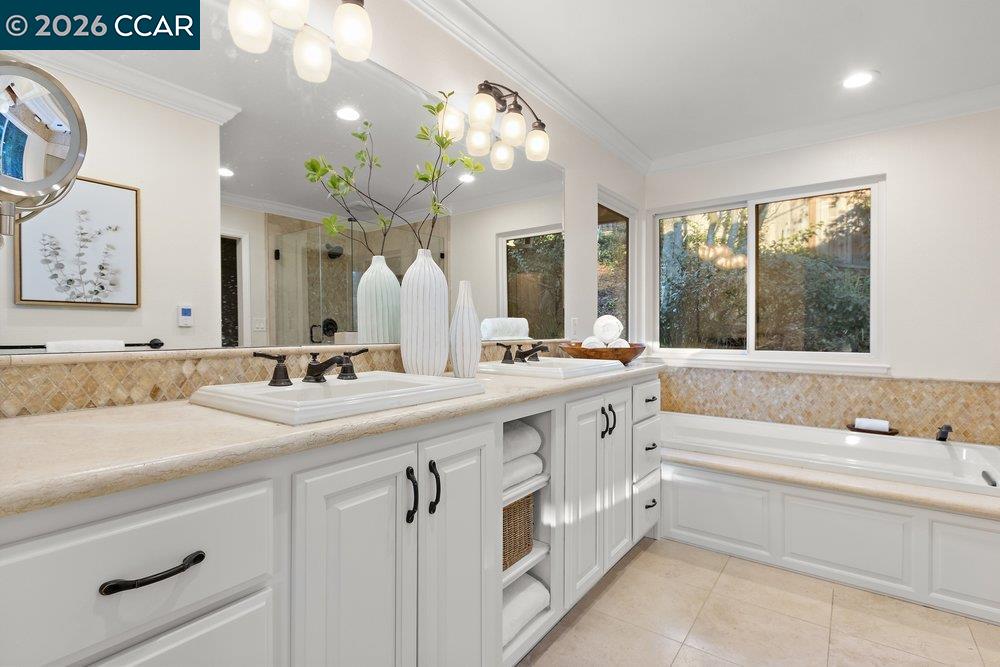 2 Willow Springs Lane