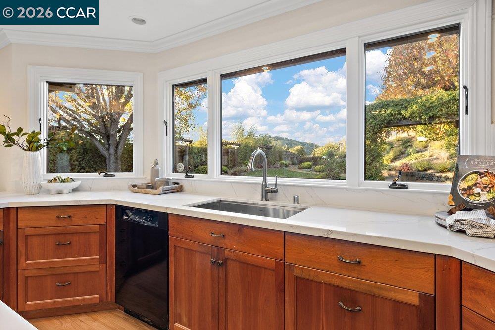 2 Willow Springs Lane